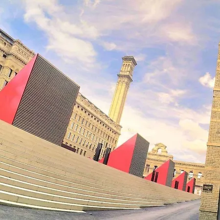 Apartment Modern Duplex Penthouse Panoramic Views & Parking