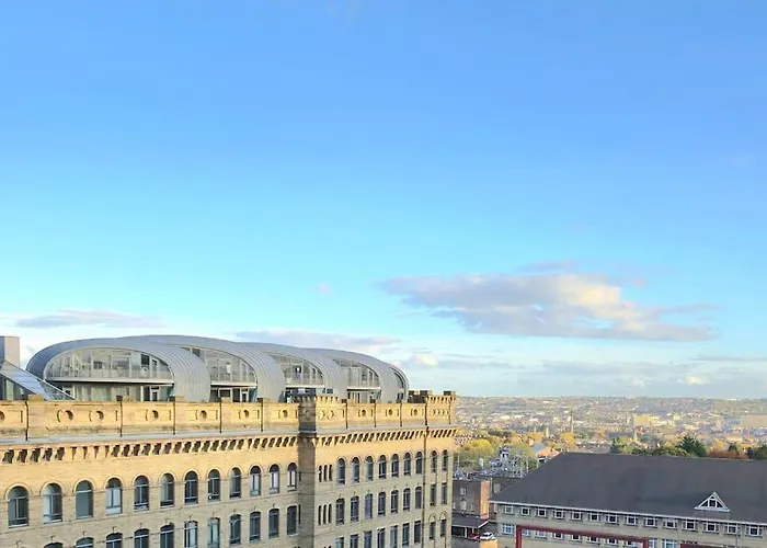 شقة Modern Duplex Penthouse Panoramic Views & Parking برادفورد