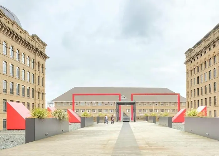 Modern Duplex Penthouse Panoramic Views & Parking شقة *